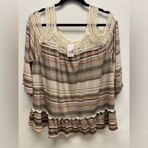 4 for $25 NWT 🤎 Maurices Boho Lace-Neck Blouse 🤎 - XL